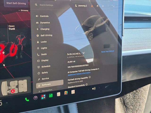 Used 2025 Tesla Model Y Long Range RWD image 11