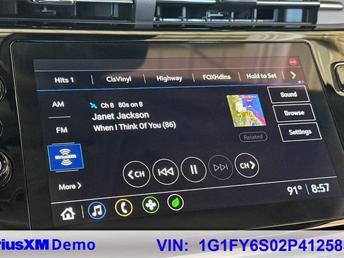 Used 2023 Chevrolet Bolt EUV LT w/ Driver Confidence Package image 29