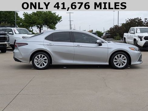 Used 2024 Toyota Camry LE FWD image 4