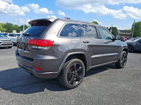 Used 2015 Jeep Grand Cherokee Altitude AWD/4WD image 8