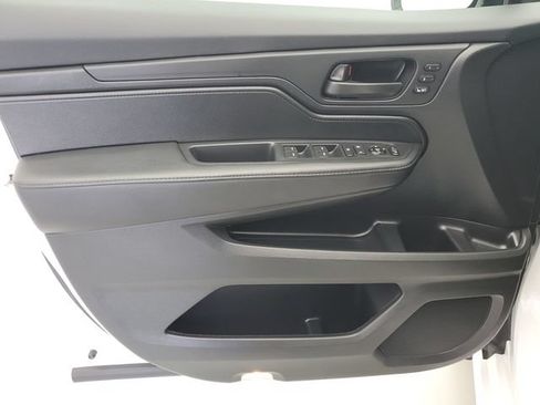 Used 2025 Honda Odyssey Sport-L image 22