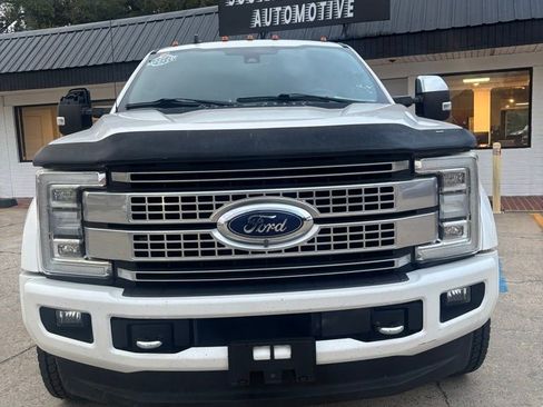 Used 2019 Ford F450 Platinum w/ Platinum Ultimate Package image 2