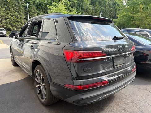 Used 2023 Audi Q7 3.0T Premium Plus AWD/4WD image 9