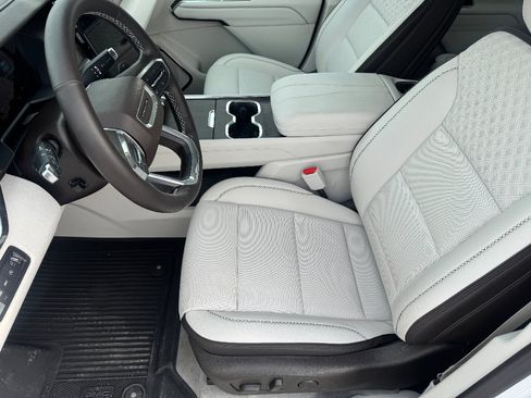 Used 2024 GMC Acadia Denali w/ LPO, Floor Liner Package image 18