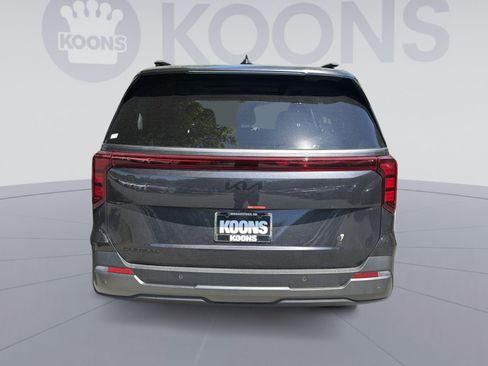 New 2026 Kia Carnival SX w/ SX Dark Edition Package FWD image 5