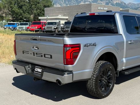 Used 2025 Ford F150 Lariat AWD/4WD image 10