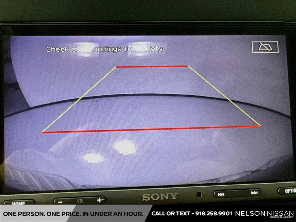 Used 2016 Nissan Frontier SV AWD/4WD image 13