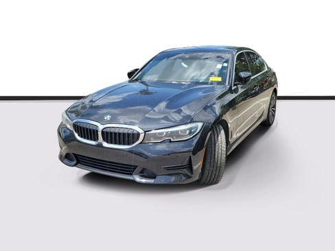 Used 2022 BMW 330i Sedan RWD image 3
