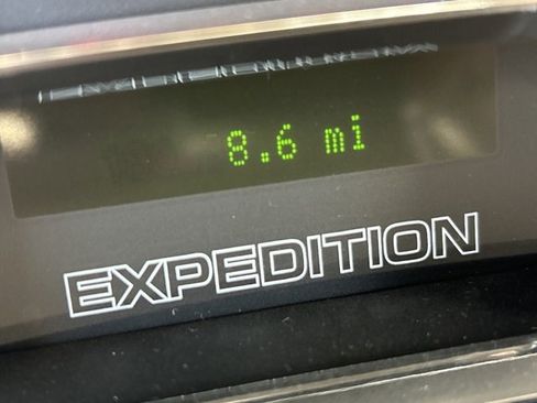 Used 2011 Ford Expedition EL XLT w/ 201A Rapid Spec Order Code image 23