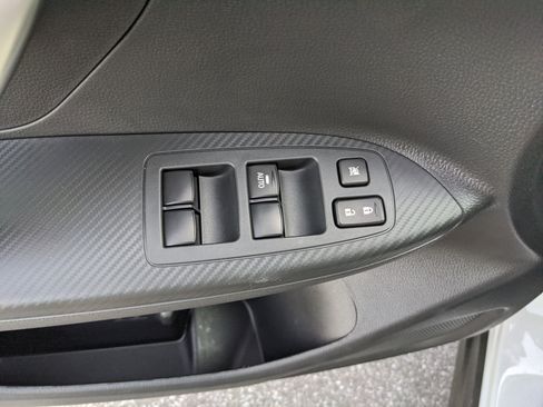 Used 2025 Mitsubishi Eclipse Cross ES image 19