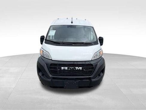 Used 2026 RAM ProMaster 2500 w/ Convenience Group FWD image 2