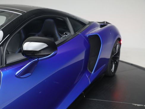 Used 2023 McLaren GT RWD image 34