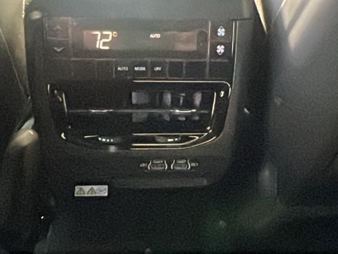 New 2025 Jeep Grand Cherokee L Laredo image 20