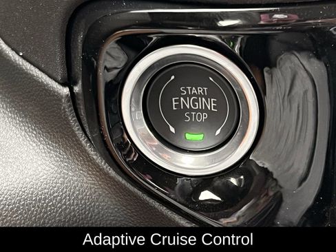 New 2026 GMC Sierra 1500 SLT image 19