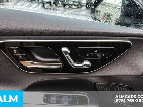 Used 2026 Mercedes-Benz GLC 350e 4MATIC image 39