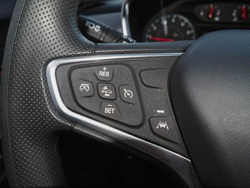 Certified 2023 Chevrolet Equinox LS FWD image 29