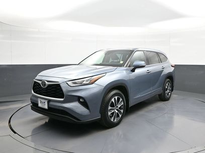 Certified 2020 Toyota Highlander XLE