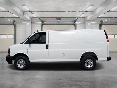 New 2025 Chevrolet Express 2500 w/ Communications Package RWD image 4