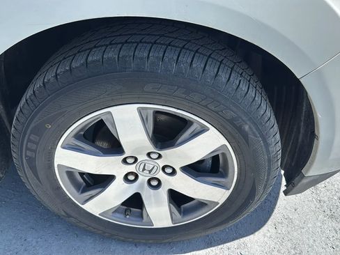 Used 2015 Honda Pilot Touring image 10