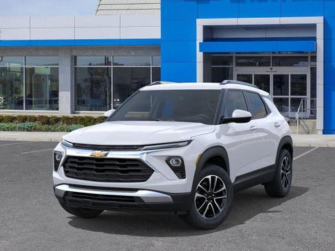 New 2026 Chevrolet TrailBlazer LT w/ Driver Confidence Package image 6