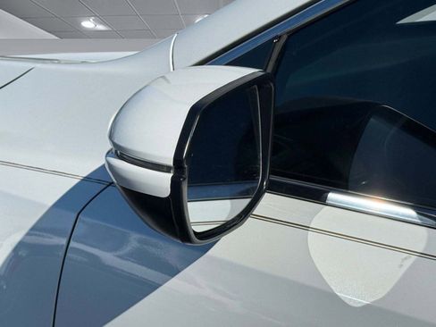 Used 2019 Honda CR-V EX image 24