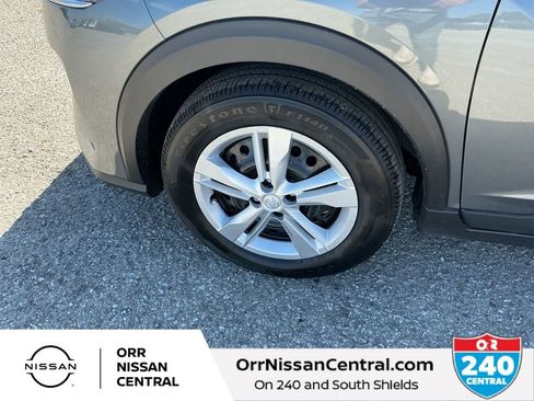 New 2025 Nissan Kicks Play S image 9