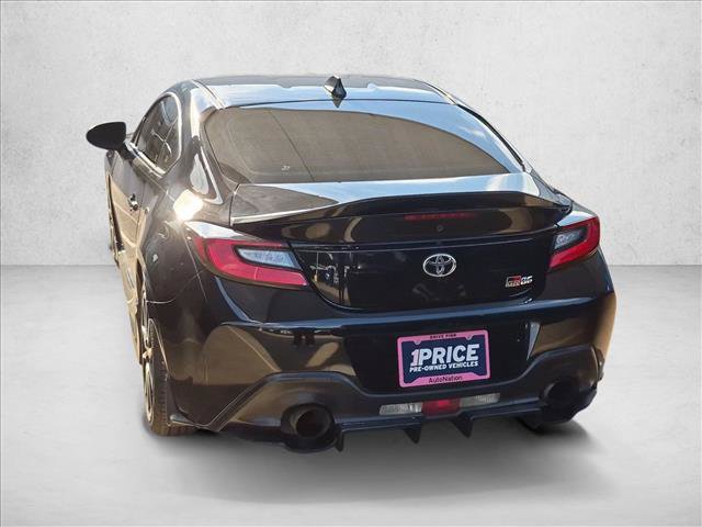Used 2023 Toyota GR86 RWD image 6
