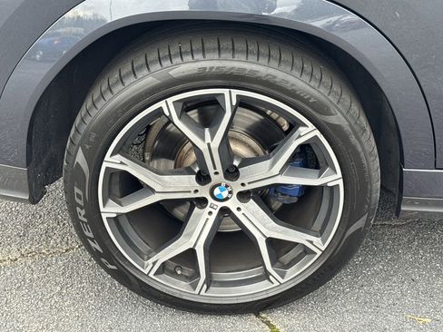 Used 2020 BMW X6 M50i w/ Executive Package image 17