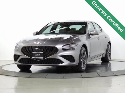 Used 2025 Genesis G70 2.5T w/ Sport Prestige Package image 4