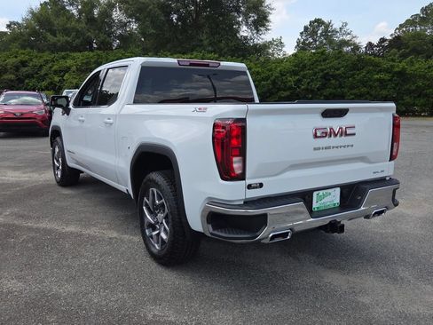 New 2026 GMC Sierra 1500 SLE AWD/4WD image 8