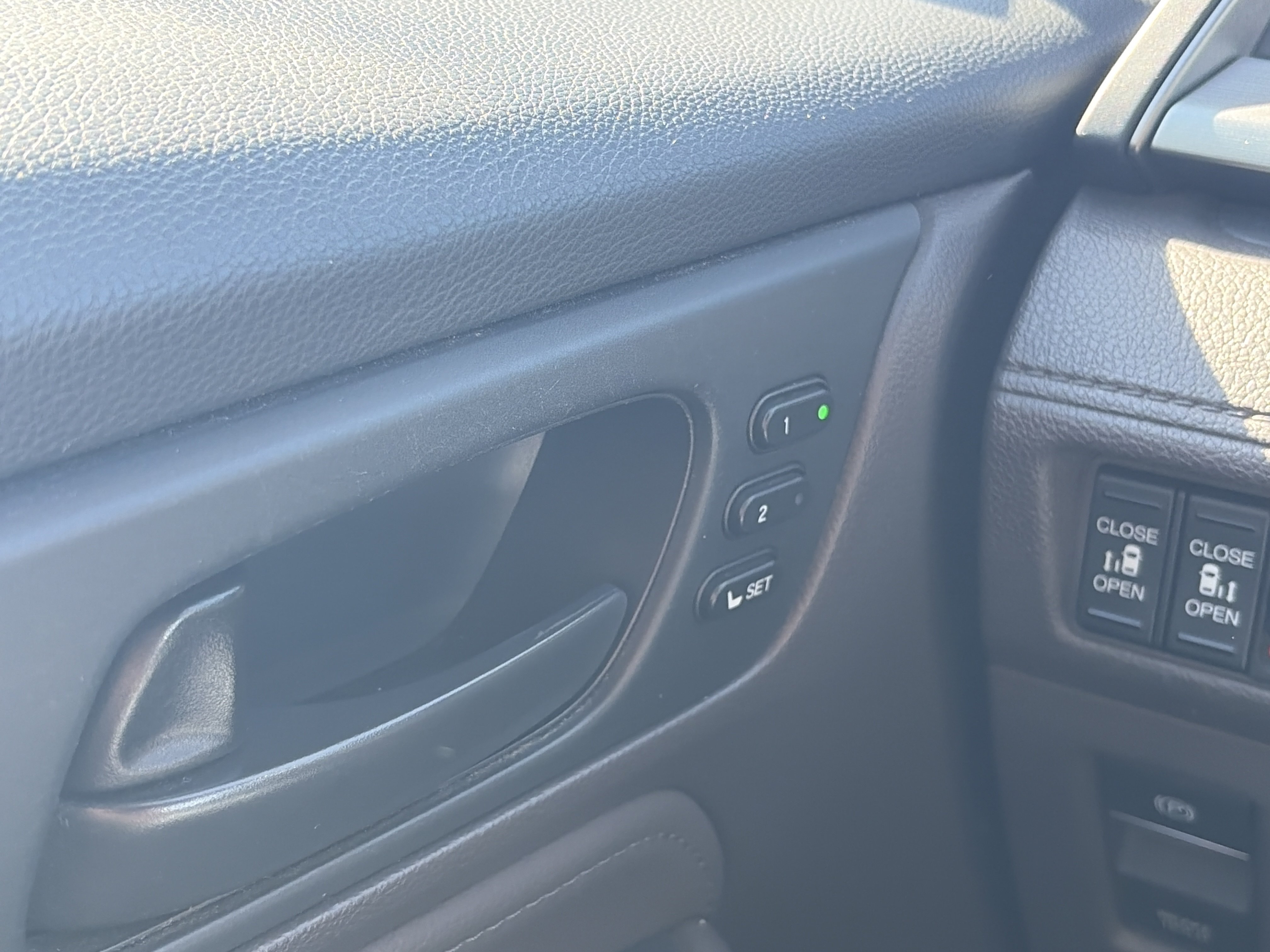 Used 2018 Honda Odyssey Touring image 27