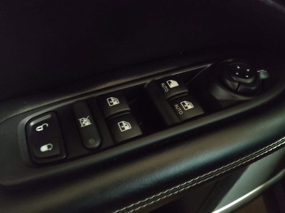 Used 2021 Jeep Compass Latitude AWD/4WD image 27