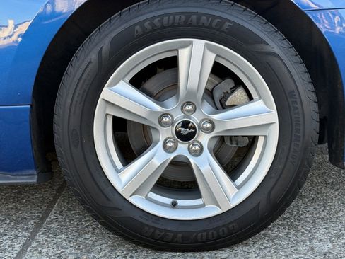 Used 2018 Ford Mustang Coupe image 36