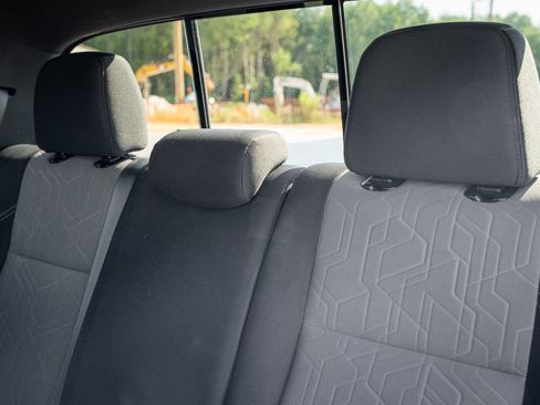 Used 2022 Toyota Tacoma TRD Sport w/ Technology Package RWD image 28