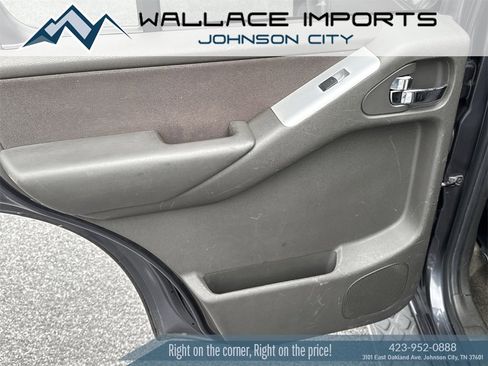 Used 2011 Nissan Pathfinder SV w/ Protection Pkg image 32