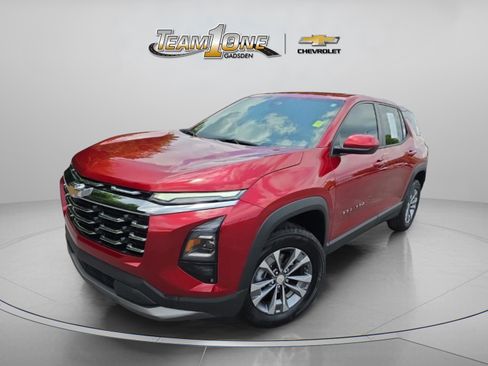 Used 2025 Chevrolet Equinox LT FWD image 4