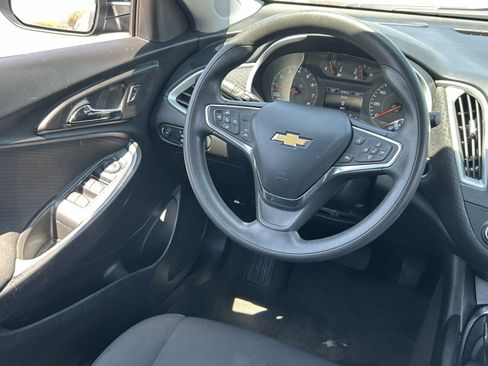 Certified 2024 Chevrolet Malibu LT FWD image 16