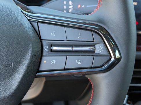 New 2026 Chevrolet Traverse RS image 20