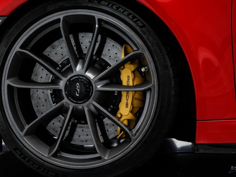 Used 2015 Porsche 911 GT3 image 82