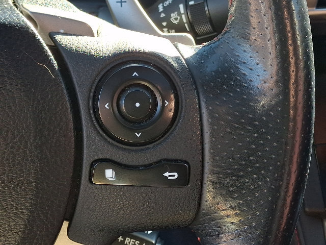 Used 2014 Lexus IS 350 w/ F Sport Package RWD image 24