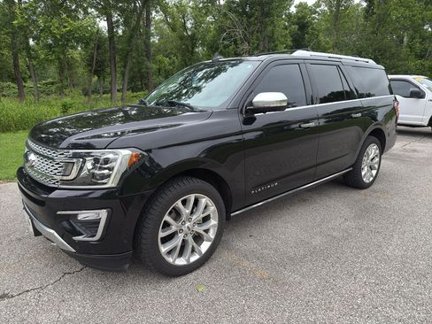 Used 2019 Ford Expedition Max Platinum AWD/4WD image 2