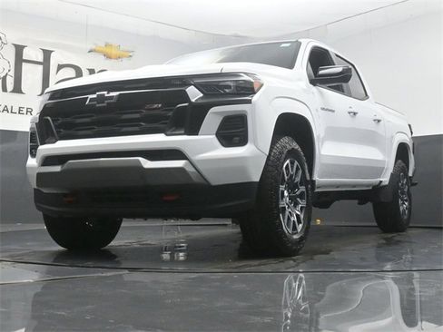 New 2026 Chevrolet Colorado Z71 image 4