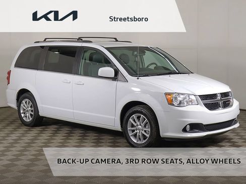 Used 2020 Dodge Grand Caravan SXT FWD image 1