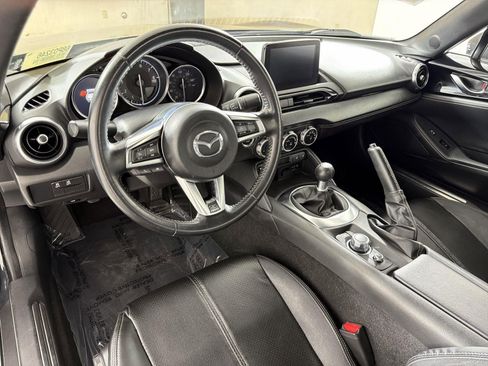 Used 2023 MAZDA MX-5 Miata Grand Touring image 9