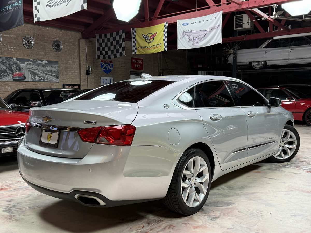 Used 2019 Chevrolet Impala Premier FWD image 4
