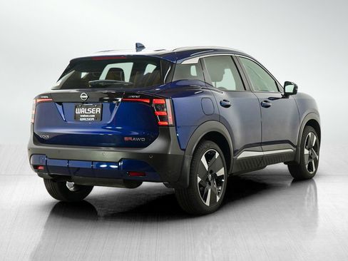 Used 2025 Nissan Kicks SR AWD/4WD image 6