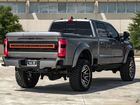 Used 2024 Ford F250 Lariat w/ Lariat Ultimate Package AWD/4WD image 18