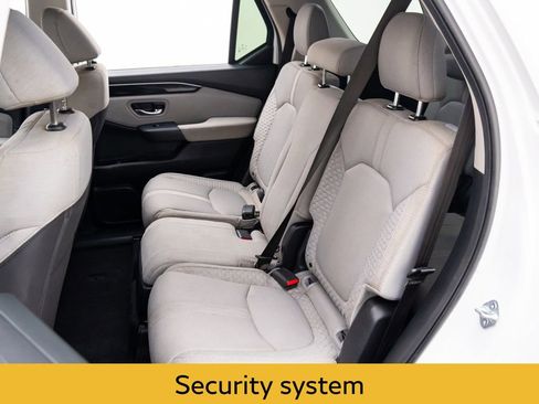 Used 2023 Honda Pilot LX image 18