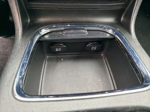 Used 2017 Dodge Grand Caravan GT FWD image 19
