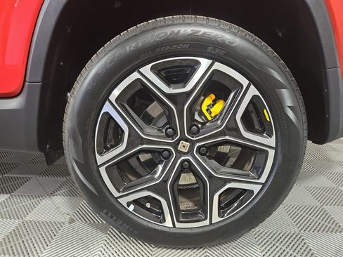 Used 2023 Rivian R1T Adventure image 10